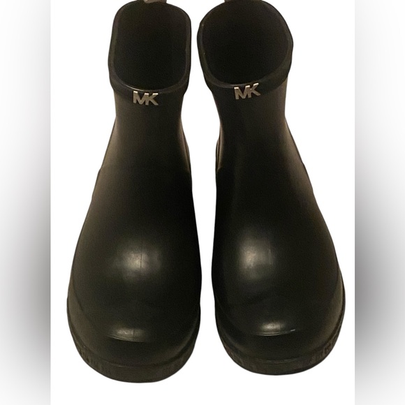 NWOT Michael Kors Snow & Rain Boots - Picture 4 of 6
